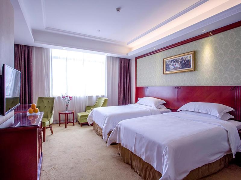 Vienna Hotel - Jinzhou Branch Гуанджоу Екстериор снимка