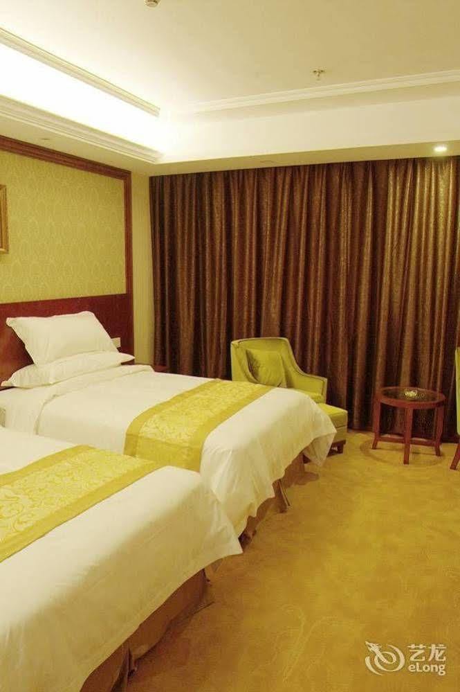 Vienna Hotel - Jinzhou Branch Гуанджоу Екстериор снимка