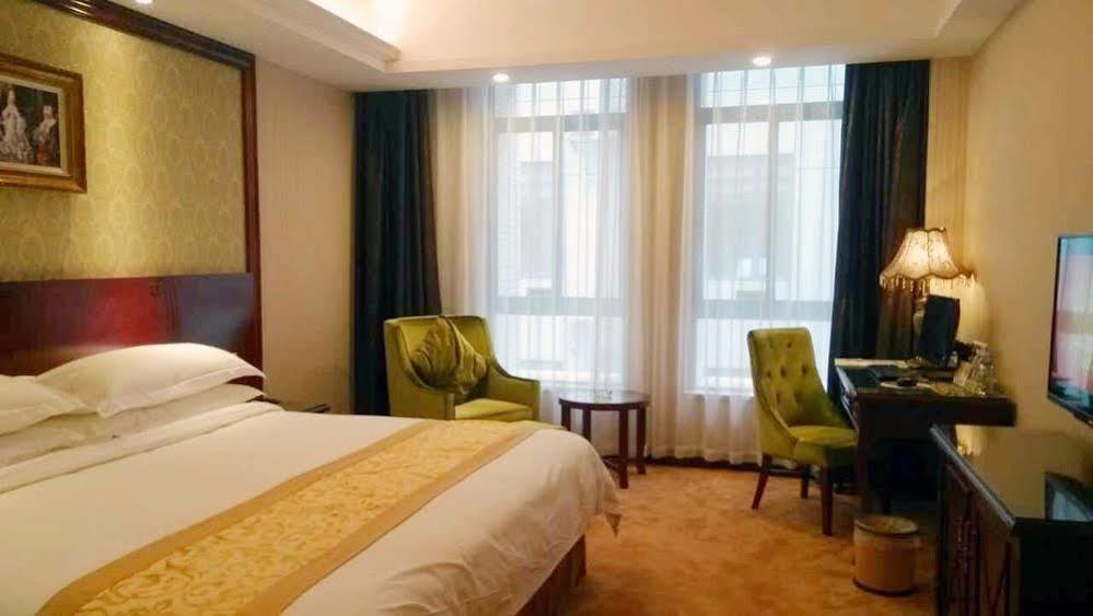 Vienna Hotel - Jinzhou Branch Гуанджоу Екстериор снимка